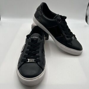 Guess Women's Goatsen Sneakers,Lace-Up Black/Black Patent Shoes,Size 7.5 M